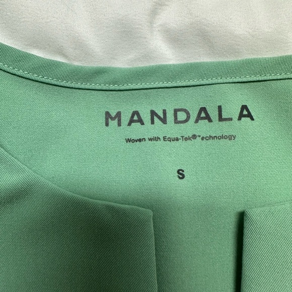 Scrub Top - Picture 2 of 3